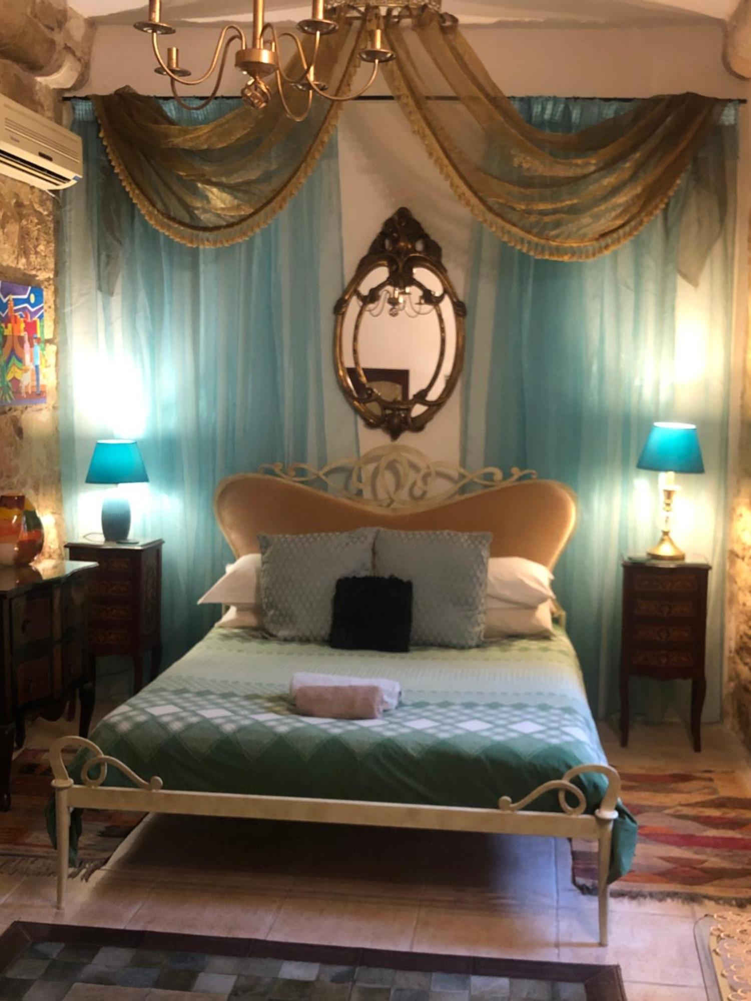 Bed and Breakfast Knights In Malta à Naxxar Extérieur photo